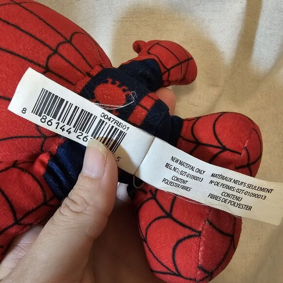 Marvel Just Play Spiderman Plush Stuffed Figure Animal 7" - Picture 2 of 5